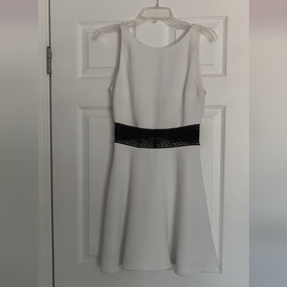 White Alice + Olivia dress with black crochet accent